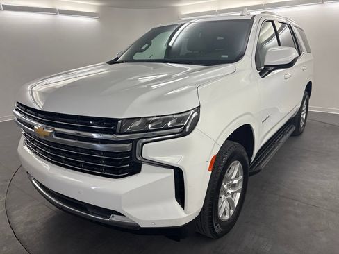 Used 2024 Chevrolet Tahoe LT RWD image 3