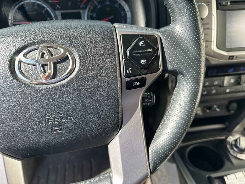 Used 2016 Toyota 4Runner Limited AWD/4WD image 18