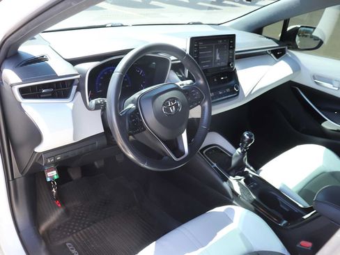 Certified 2019 Toyota Corolla XSE FWD image 10