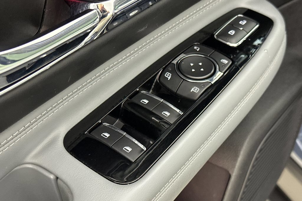 Used 2022 Lincoln Corsair Grand Touring AWD/4WD image 12