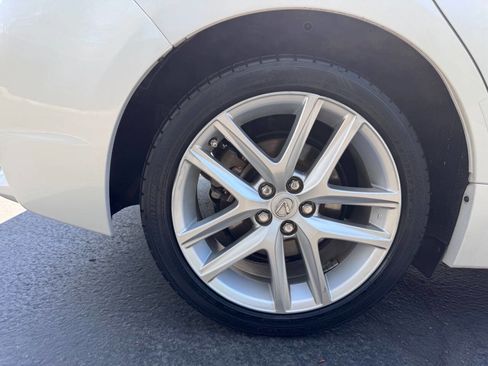 Used 2017 Lexus CT 200h w/ Seat Comfort Package image 20