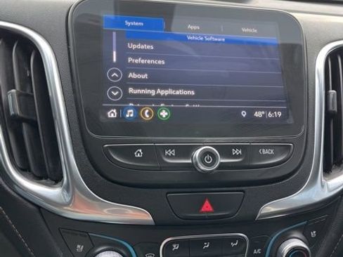 Used 2021 Chevrolet Equinox Premier image 44