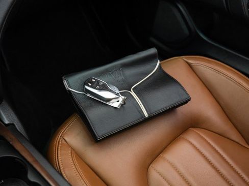 Used 2014 Maserati Ghibli S Q4 AWD/4WD image 62