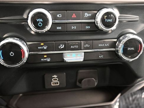 Used 2025 Ford F150 XLT w/ Equipment Group 301A Standard image 30