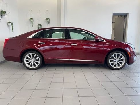 Used 2016 Cadillac XTS Luxury w/ Driver Awareness Package AWD/4WD image 32