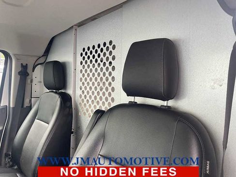 Used 2023 Ford Transit 250 Low Roof w/ Load Area Protection Package RWD image 3