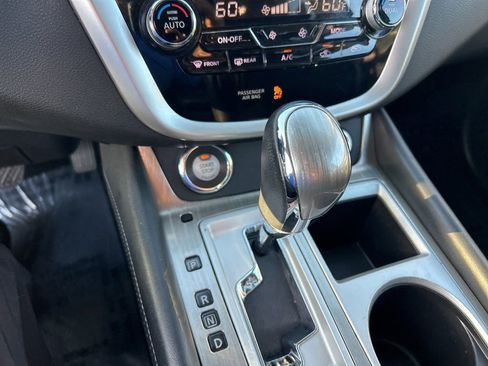 Used 2018 Nissan Murano SV FWD image 15