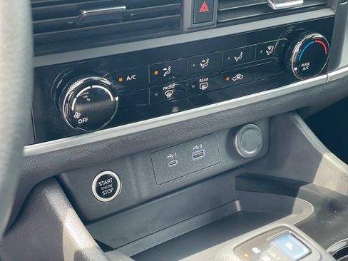 Certified 2023 Nissan Rogue S AWD/4WD image 19