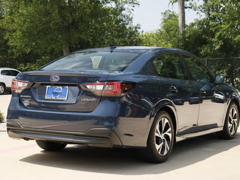 Used 2024 Subaru Legacy Premium AWD/4WD image 5
