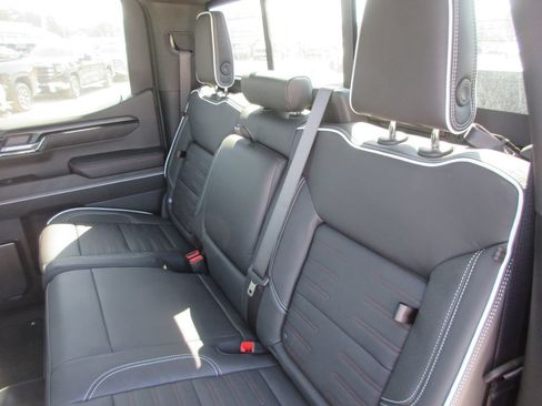 New 2026 GMC Sierra 1500 AT4X AWD/4WD image 13