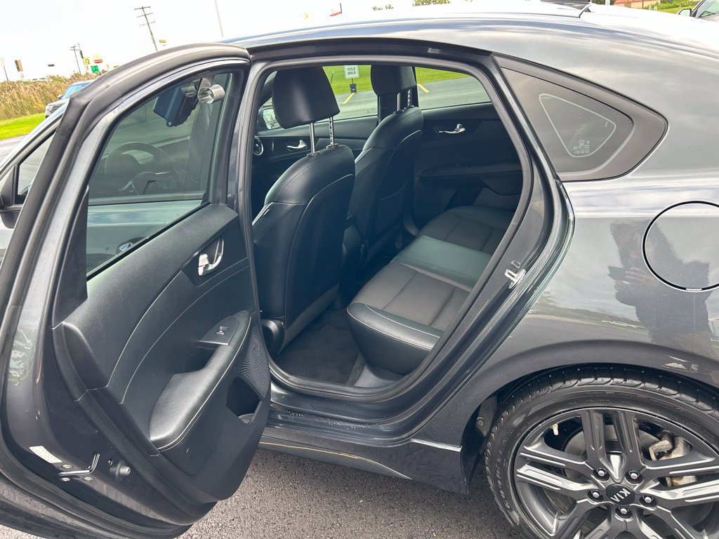 Used 2020 Kia Forte GT-Line FWD image 17