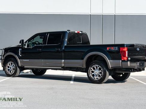 Used 2022 Ford F250 King Ranch w/ King Ranch Ultimate Package image 5