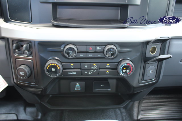 New 2026 Ford F250 XL w/ Camper Package RWD image 12