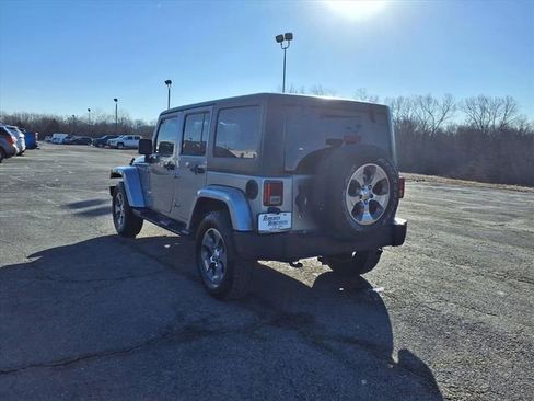 Used 2018 Jeep Wrangler Unlimited Sahara image 26