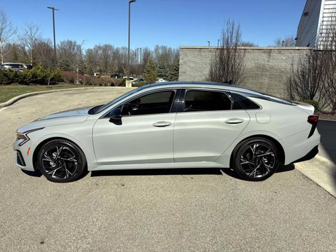 Used 2025 Kia K5 GT-Line w/ GT-Line Premium Package image 8