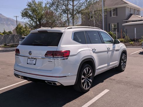 Used 2022 Volkswagen Atlas SEL Premium AWD/4WD image 3