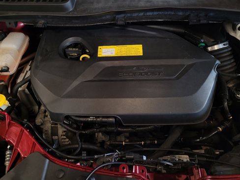 Used 2015 Ford Escape SE w/ Equipment Group 201A AWD/4WD image 30
