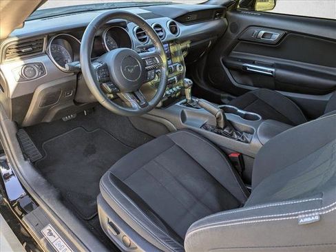 Used 2020 Ford Mustang GT w/ Equipment Group 301A image 16