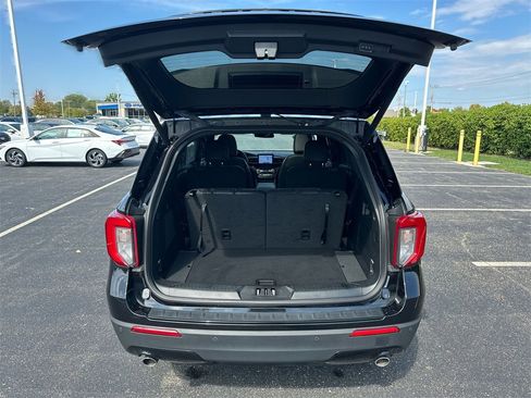 Used 2023 Ford Explorer ST-Line image 21