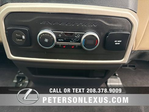 Used 2023 Ford Expedition Max Limited image 18