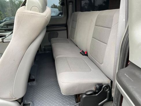 Used 2006 Ford F250 XLT AWD/4WD image 22