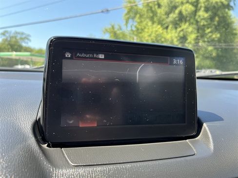Used 2019 MAZDA CX-3 Touring w/ Preferred Equipment Package AWD/4WD image 25