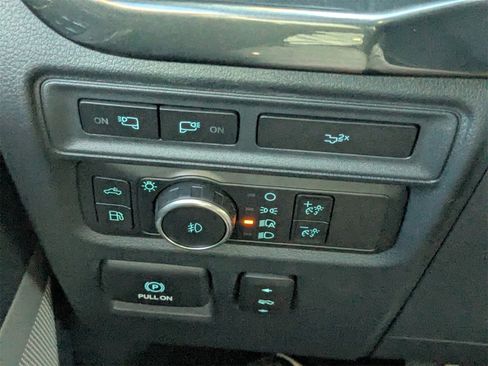 Used 2022 Ford F150 XLT w/ Equipment Group 302A High image 26