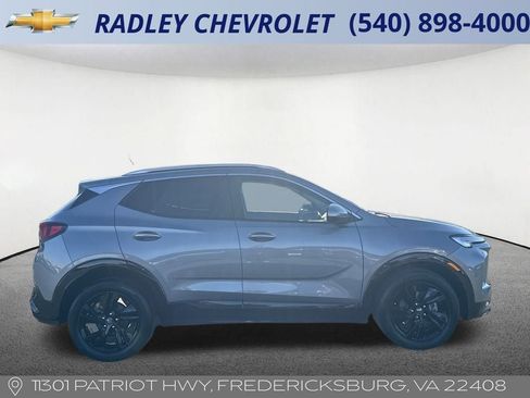 Certified 2024 Buick Encore GX Sport Touring image 6