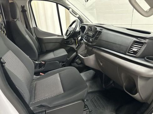 Used 2025 Ford Transit 250 Low Roof w/ Exterior Upgrade Package RWD image 17