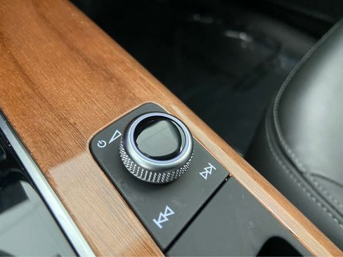 Used 2022 Audi Q5 2.0T Premium image 34