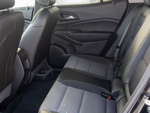 Used 2024 Chevrolet Trax LT w/ Driver Confidence Package image 12