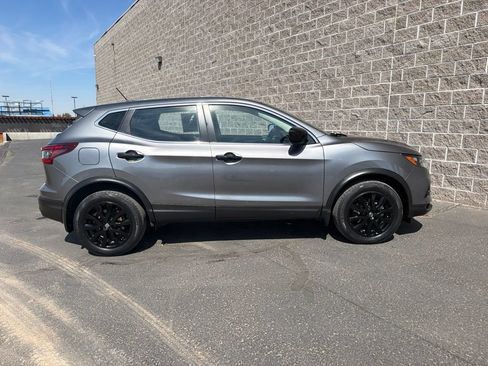 Used 2021 Nissan Rogue Sport S AWD/4WD image 2