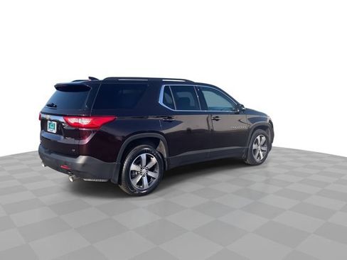 Certified 2020 Chevrolet Traverse LT w/ LT Premium Package AWD/4WD image 8
