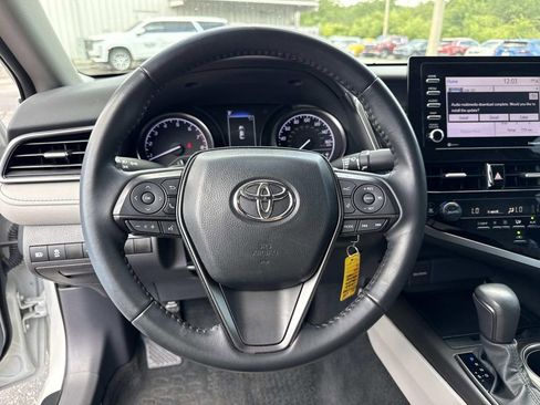 Used 2023 Toyota Camry SE FWD image 25