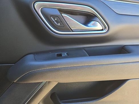 Used 2023 GMC Yukon SLT image 14