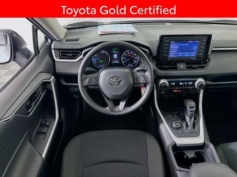 Certified 2021 Toyota RAV4 LE AWD/4WD image 26