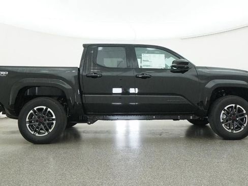 New 2025 Toyota Tacoma TRD Sport image 27