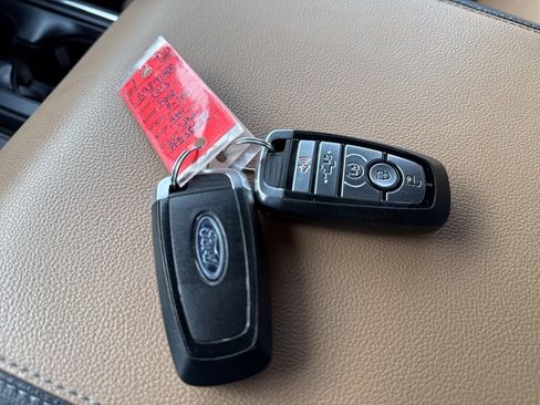 Used 2023 Ford F150 Lariat w/ Equipment Group 502A High image 10