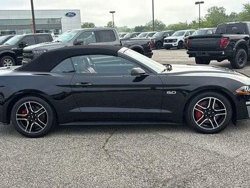 Used 2022 Ford Mustang GT Premium w/ Equipment Group 401A RWD image 27