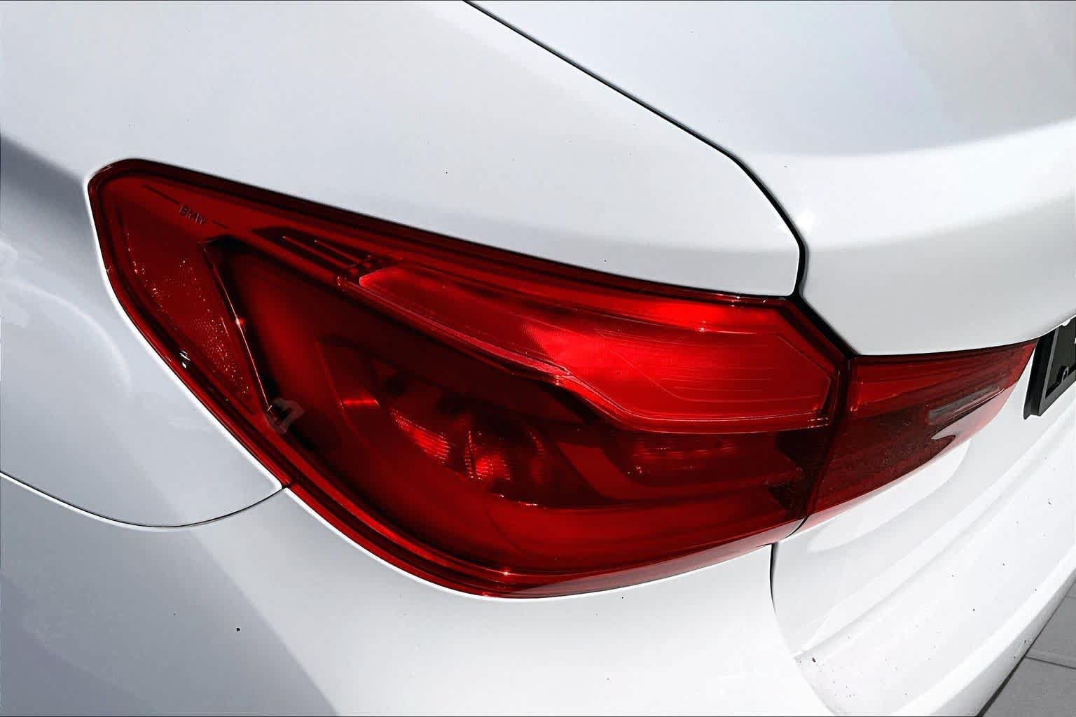 Used 2019 BMW 540i w/ M Sport Package RWD image 29
