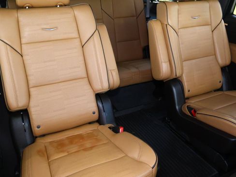Certified 2025 Cadillac Escalade Premium Luxury w/ LPO, Floor Liner Package RWD image 26