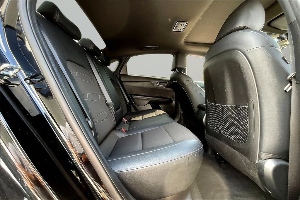 Used 2023 Kia Forte GT-Line w/ GT-Line Premium Package FWD image 24