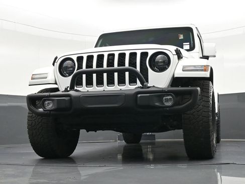 Used 2023 Jeep Gladiator Overland AWD/4WD image 30