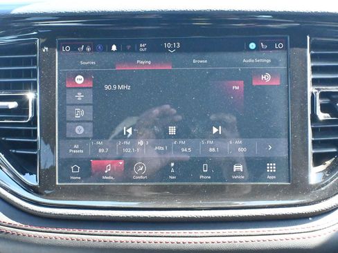 Used 2024 Dodge Durango GT AWD/4WD image 18