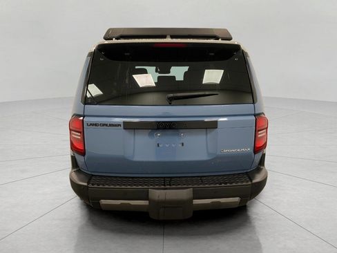 Used 2024 Toyota Land Cruiser image 4
