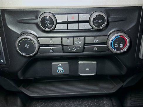 New 2026 Ford F250 XL w/ XL Chrome Package image 10
