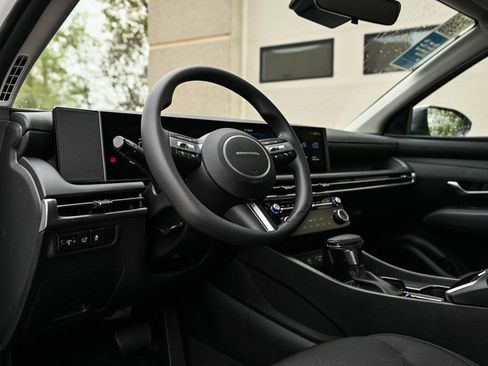 Used 2026 Hyundai Tucson SEL image 19