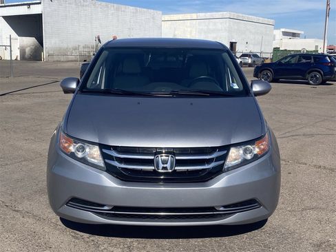 Used 2016 Honda Odyssey SE image 9
