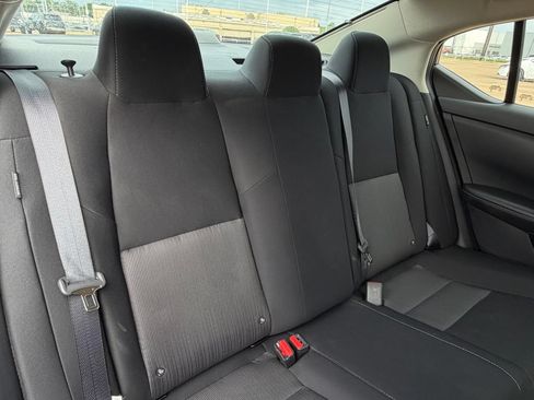 Certified 2025 Nissan Sentra SV FWD image 36