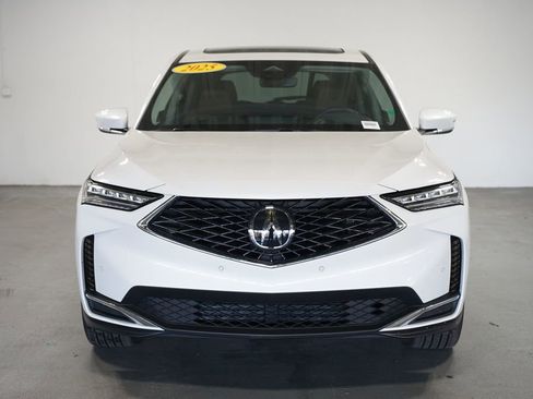 Used 2025 Acura MDX w/ Technology Package image 2
